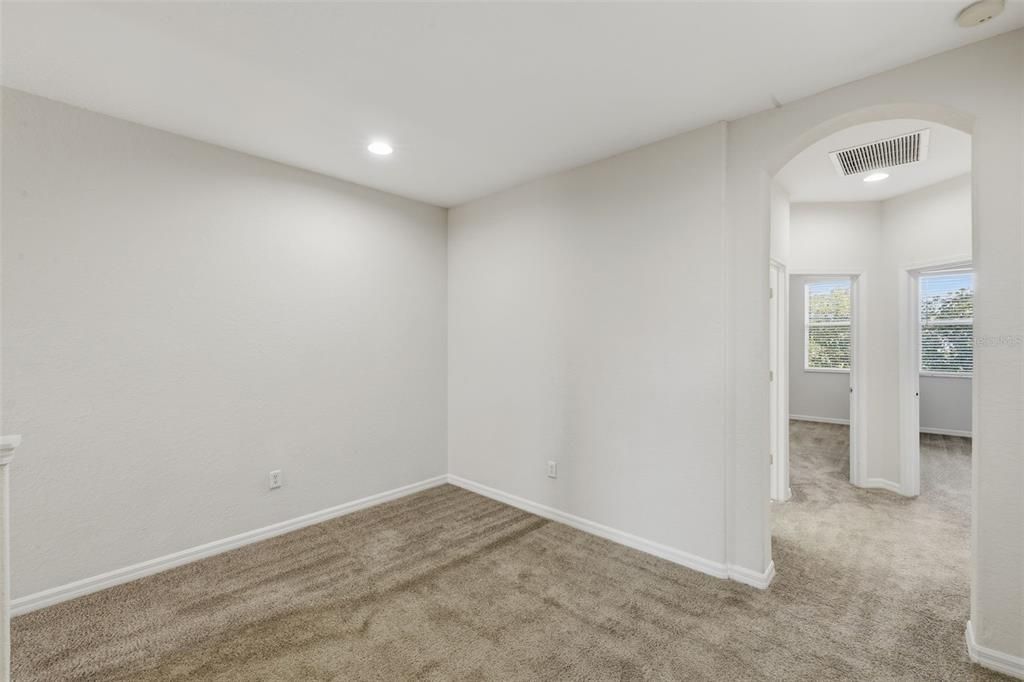 For Sale: $260,000 (3 beds, 2 baths, 1706 Square Feet)