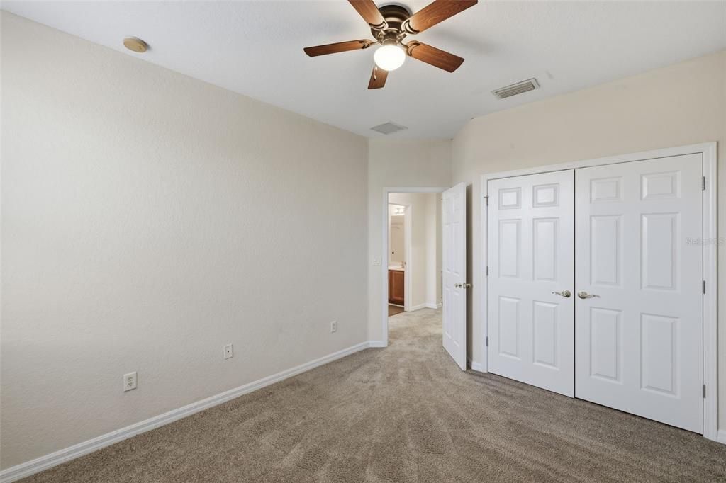 For Sale: $260,000 (3 beds, 2 baths, 1706 Square Feet)