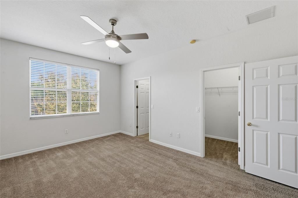 For Sale: $260,000 (3 beds, 2 baths, 1706 Square Feet)