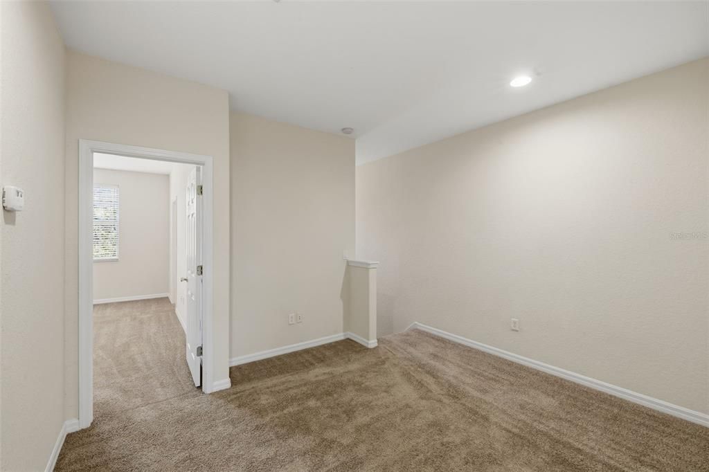 For Sale: $260,000 (3 beds, 2 baths, 1706 Square Feet)