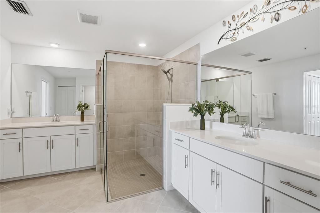 待售: $350,000 (3 贝兹, 2 浴室, 1917 平方英尺)