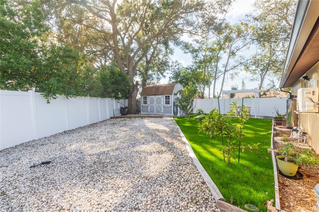 En Venta: $324,900 (4 camas, 3 baños, 1827 Pies cuadrados)