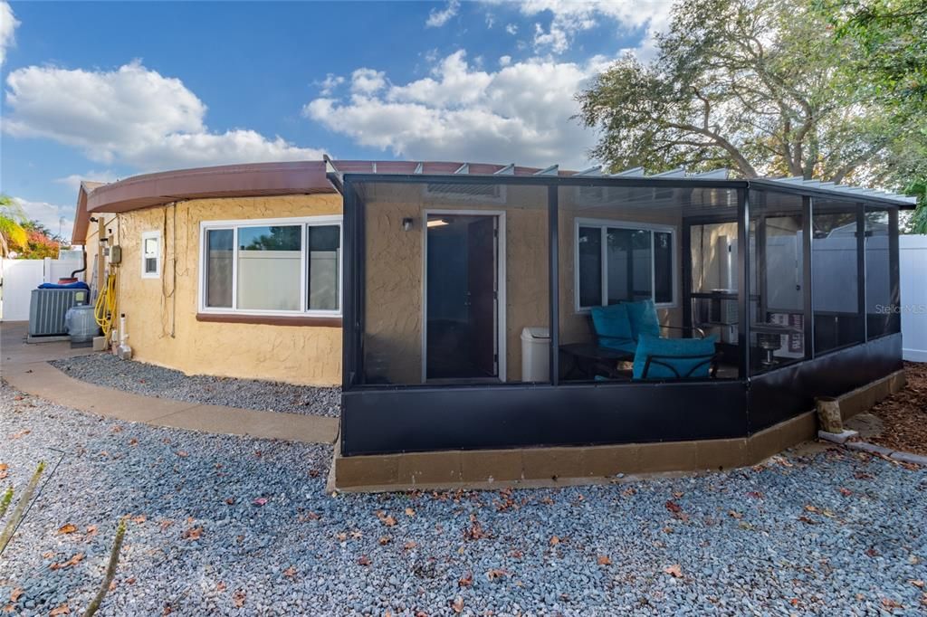 En Venta: $324,900 (4 camas, 3 baños, 1827 Pies cuadrados)