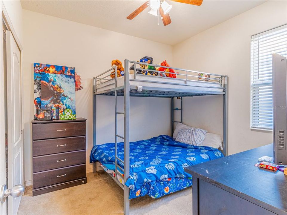 待售: $375,000 (3 贝兹, 2 浴室, 1894 平方英尺)