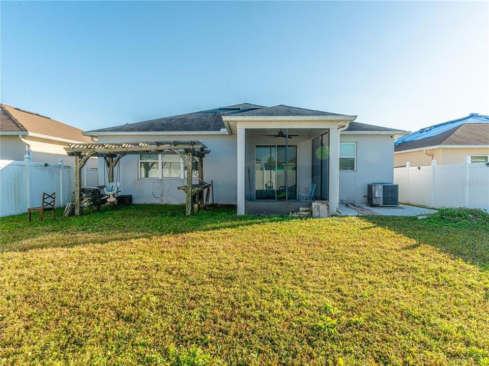 待售: $375,000 (3 贝兹, 2 浴室, 1894 平方英尺)