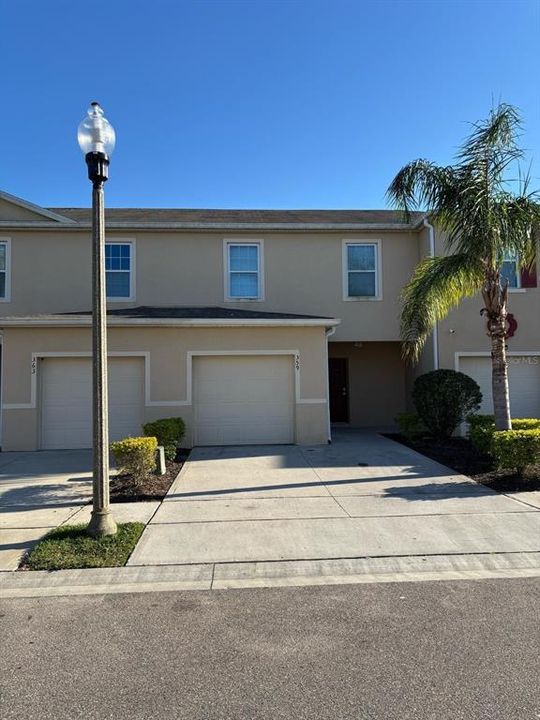 For Rent: $1,800 (3 beds, 2 baths, 1507 Square Feet)