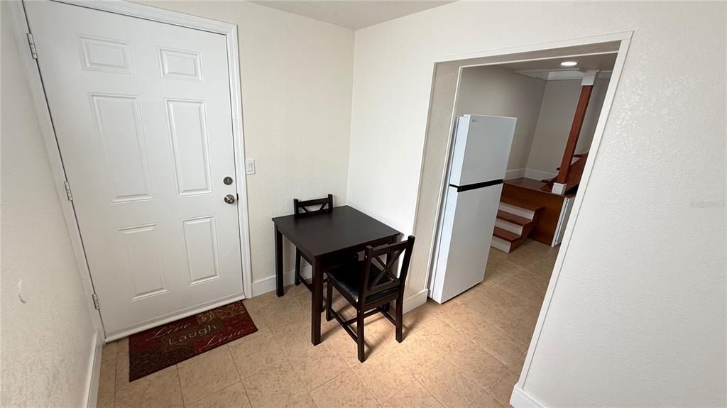 На продажу: $415,000 (3 спален, 2 ванн, 1118 Квадратных фут)