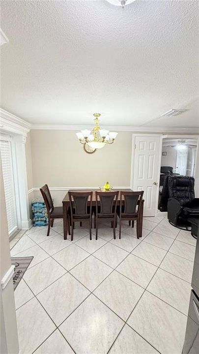 На продажу: $415,000 (3 спален, 2 ванн, 1118 Квадратных фут)