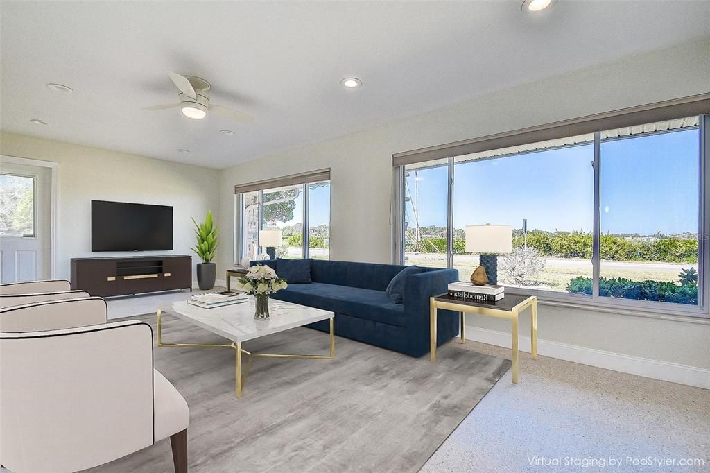 For Sale: $845,000 (3 beds, 3 baths, 2076 Square Feet)