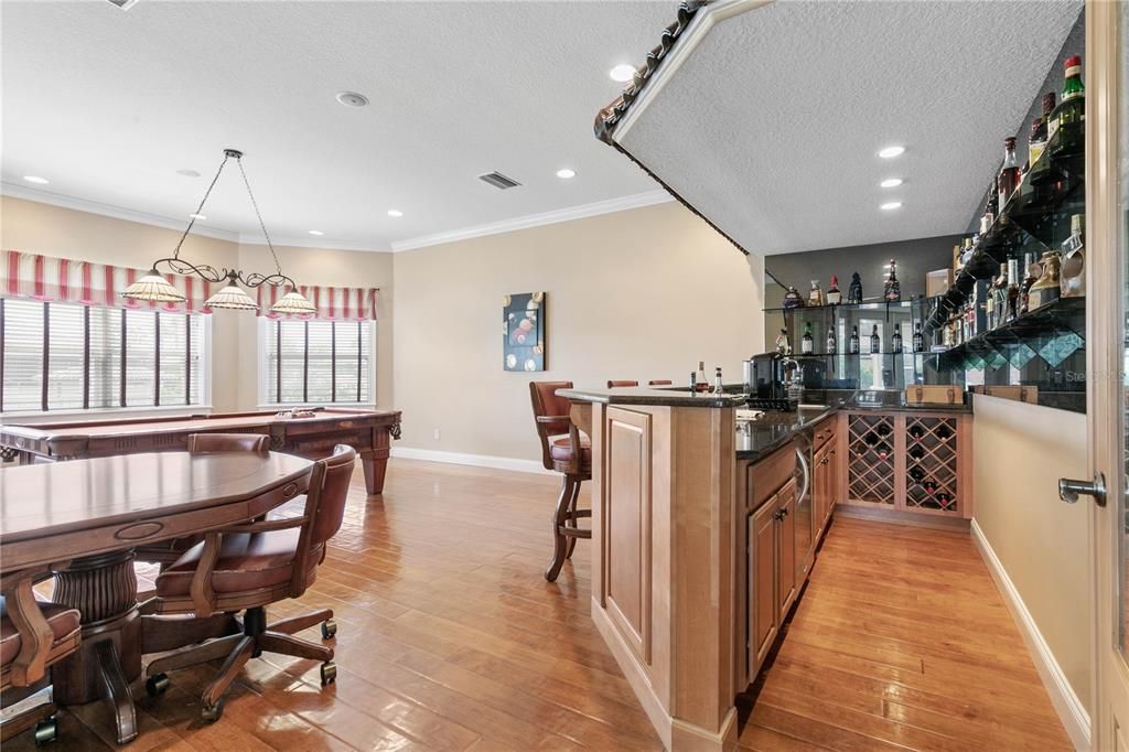 待售: $1,850,000 (4 贝兹, 4 浴室, 4612 平方英尺)