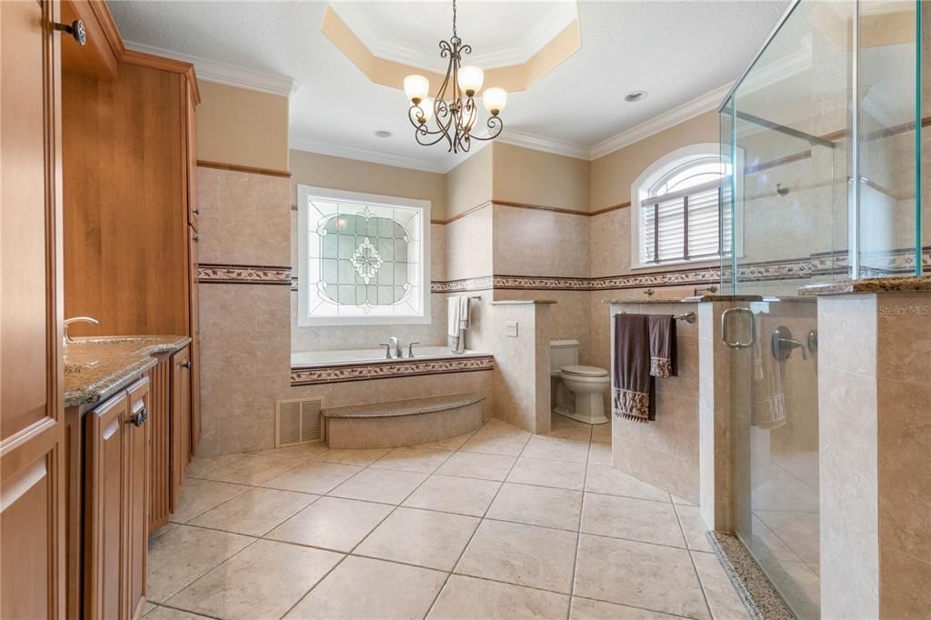 待售: $1,850,000 (4 贝兹, 4 浴室, 4612 平方英尺)