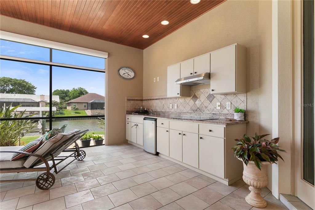 待售: $1,850,000 (4 贝兹, 4 浴室, 4612 平方英尺)