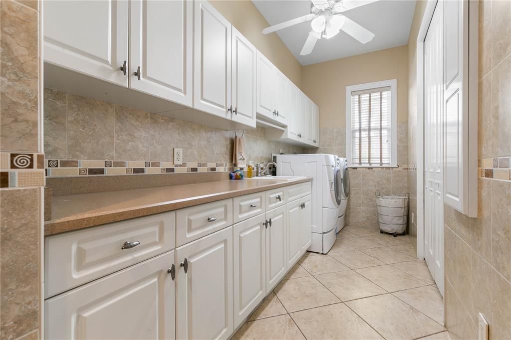 待售: $1,850,000 (4 贝兹, 4 浴室, 4612 平方英尺)