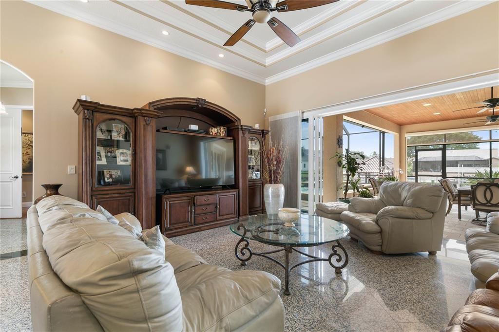 待售: $1,850,000 (4 贝兹, 4 浴室, 4612 平方英尺)