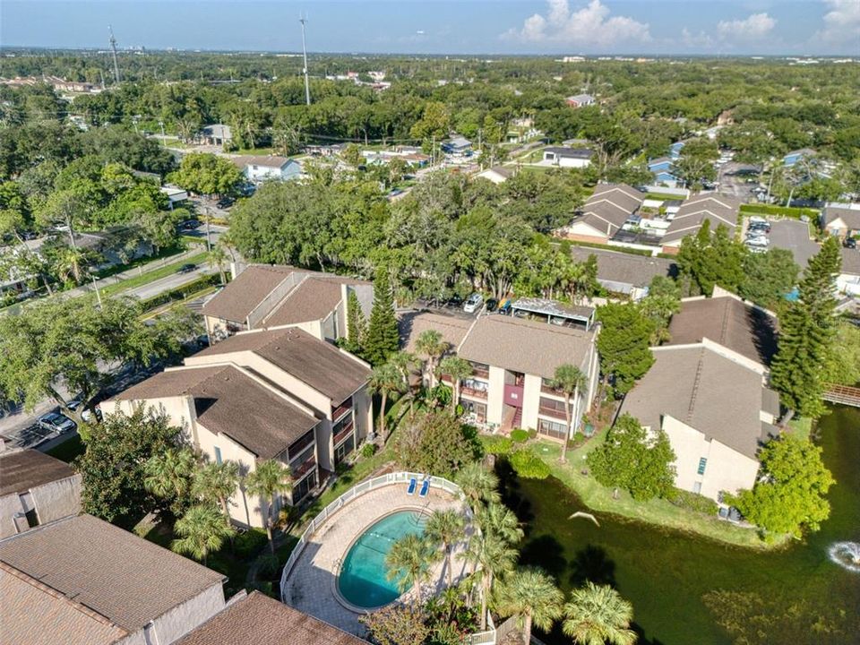 В аренду: $1,800 (2 спален, 2 ванн, 1077 Квадратных фут)