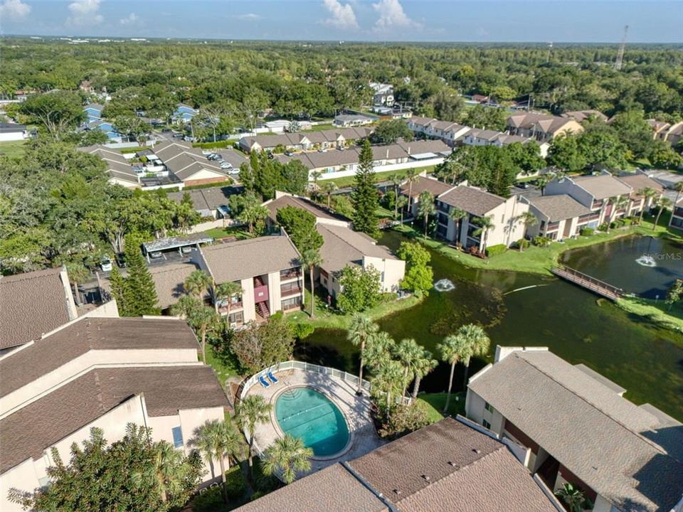 В аренду: $1,800 (2 спален, 2 ванн, 1077 Квадратных фут)