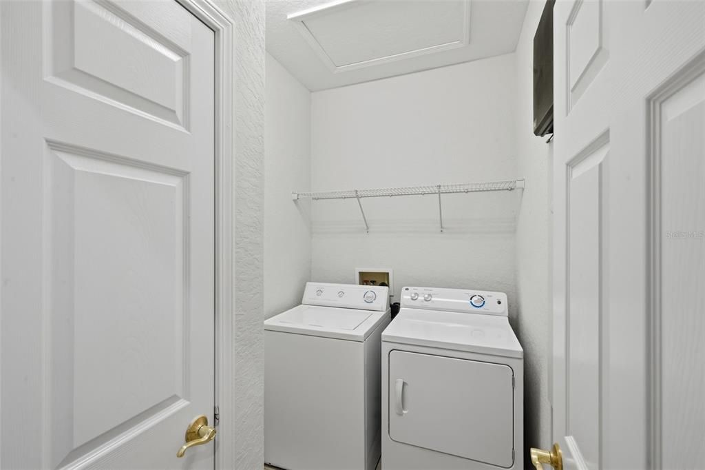 For Sale: $260,000 (3 beds, 2 baths, 1706 Square Feet)