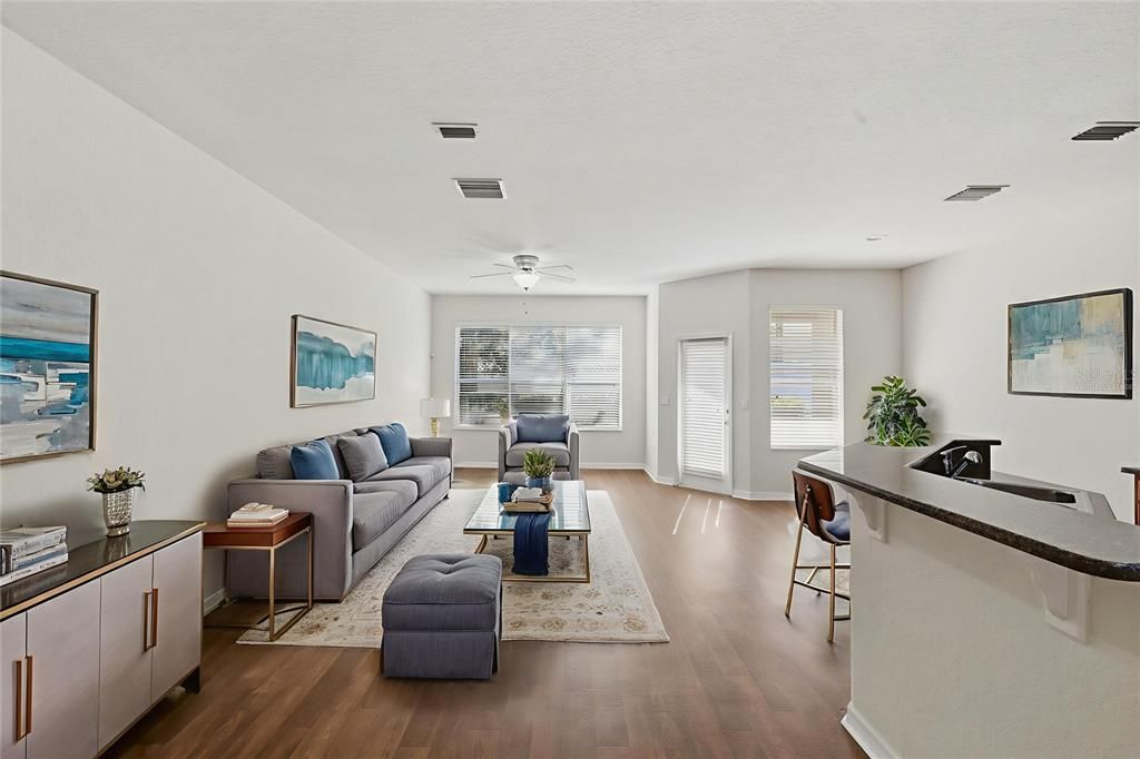 For Sale: $260,000 (3 beds, 2 baths, 1706 Square Feet)