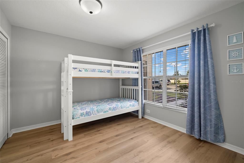 В аренду: $1,550 (2 спален, 2 ванн, 1004 Квадратных фут)