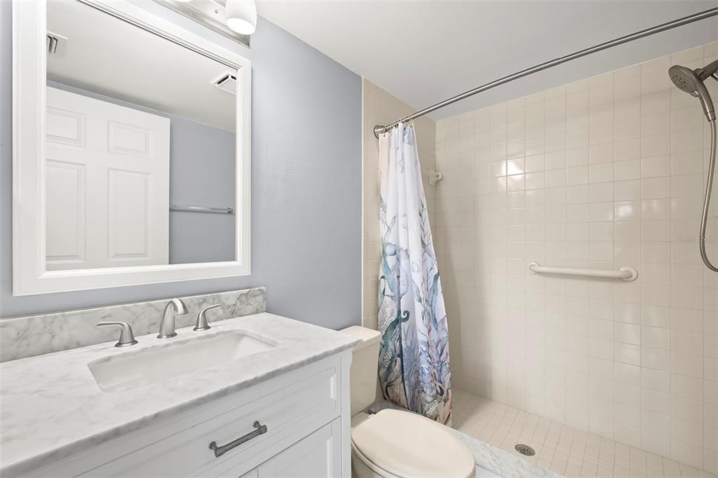 В аренду: $1,550 (2 спален, 2 ванн, 1004 Квадратных фут)