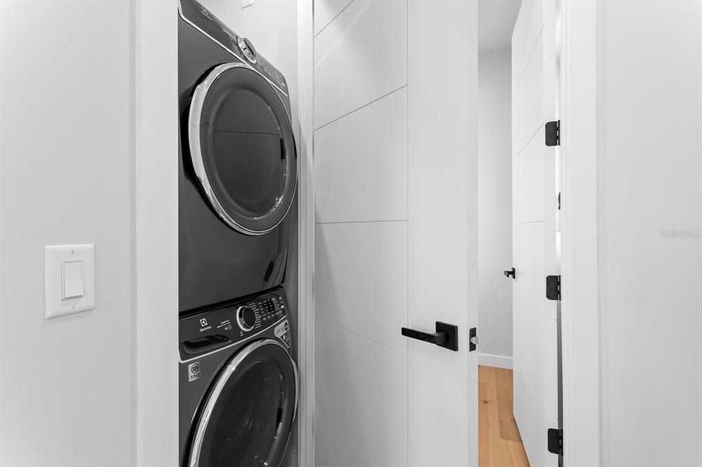 待售: $13,900,000 (8 贝兹, 8 浴室, 9271 平方英尺)