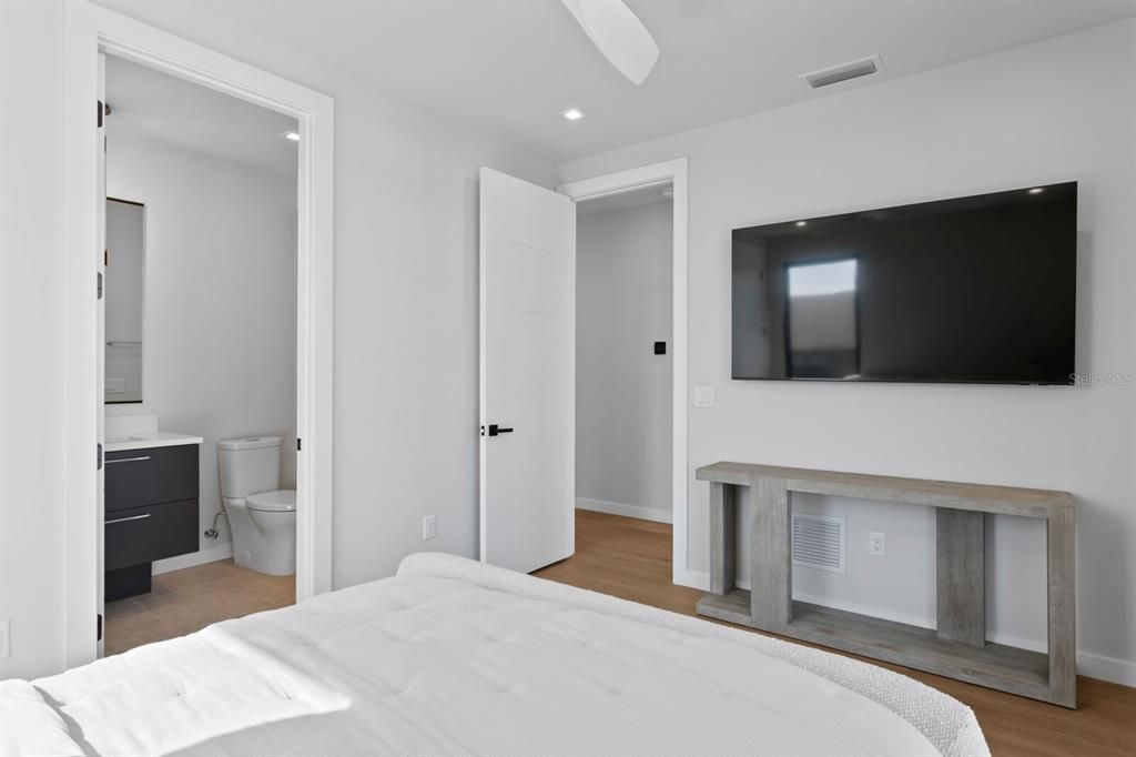 待售: $13,900,000 (8 贝兹, 8 浴室, 9271 平方英尺)