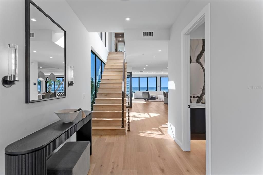 待售: $13,900,000 (8 贝兹, 8 浴室, 9271 平方英尺)