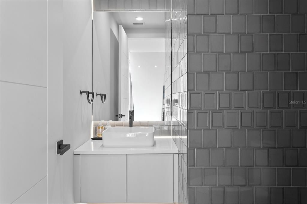 待售: $13,900,000 (8 贝兹, 8 浴室, 9271 平方英尺)