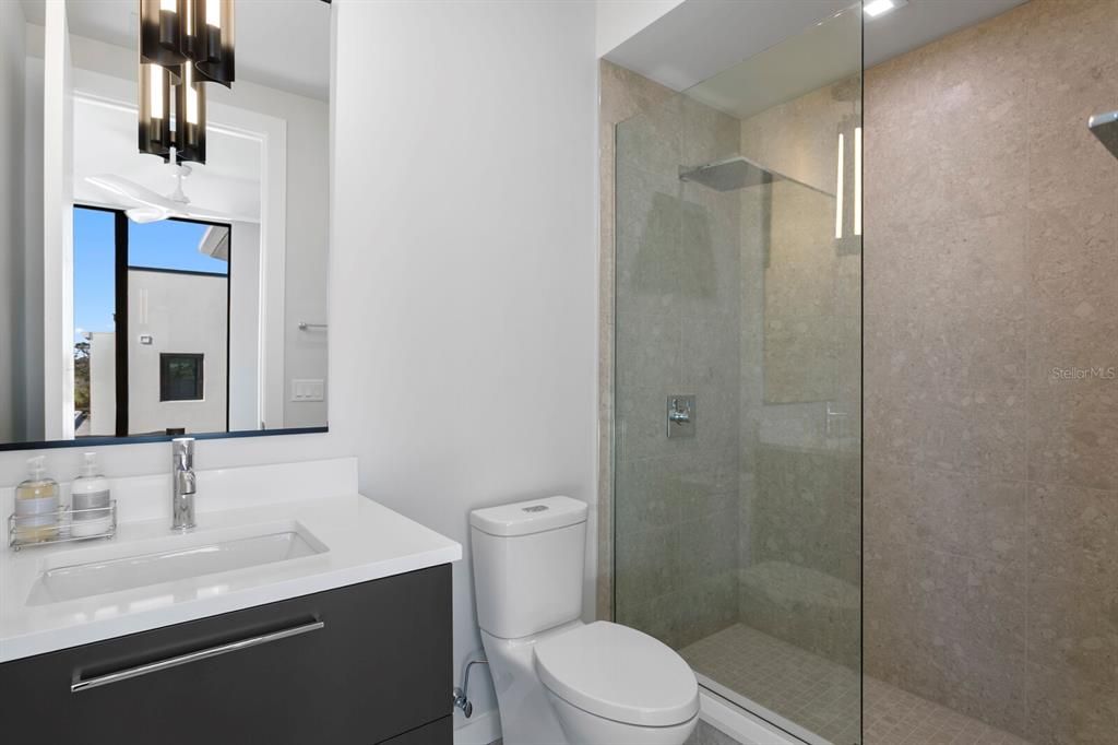 待售: $13,900,000 (8 贝兹, 8 浴室, 9271 平方英尺)