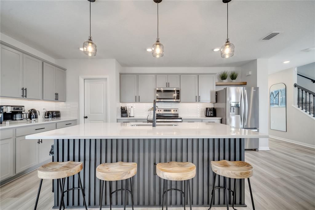 For Sale: $620,000 (4 beds, 3 baths, 2344 Square Feet)