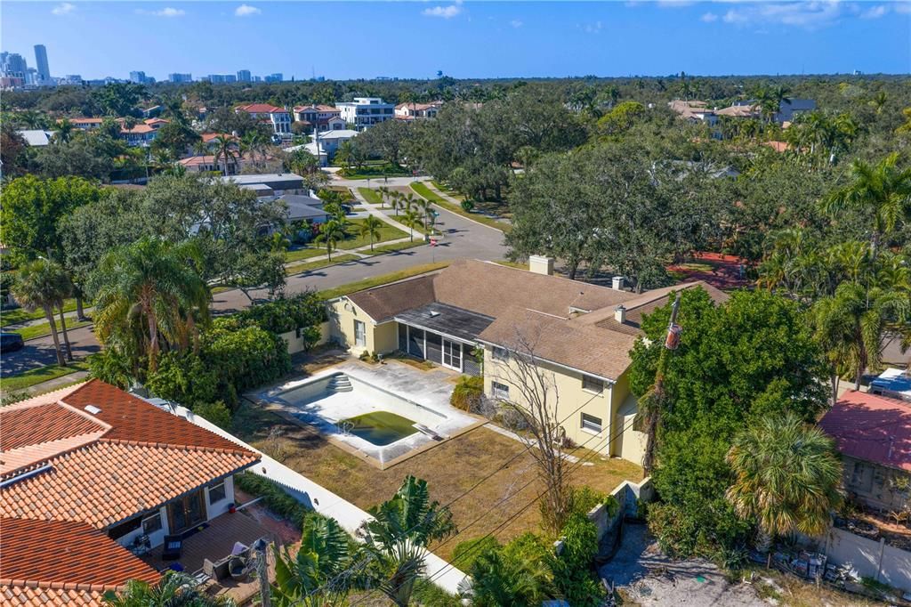 待售: $999,000 (2 贝兹, 2 浴室, 3574 平方英尺)