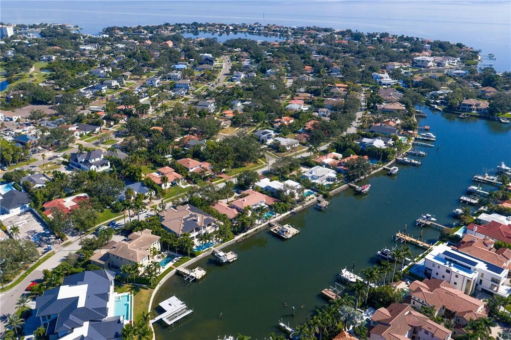 待售: $999,000 (2 贝兹, 2 浴室, 3574 平方英尺)