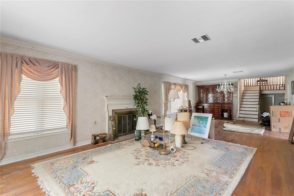 待售: $999,000 (2 贝兹, 2 浴室, 3574 平方英尺)