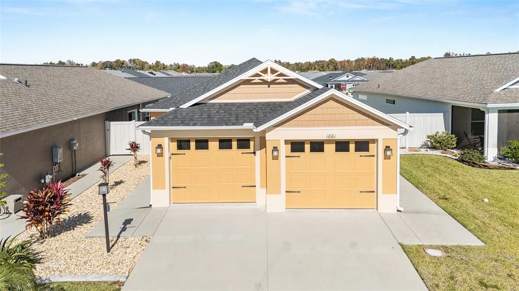 For Sale: $379,000 (3 beds, 2 baths, 1499 Square Feet)