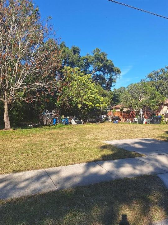 En Venta: $50,000 (0.14 acres)