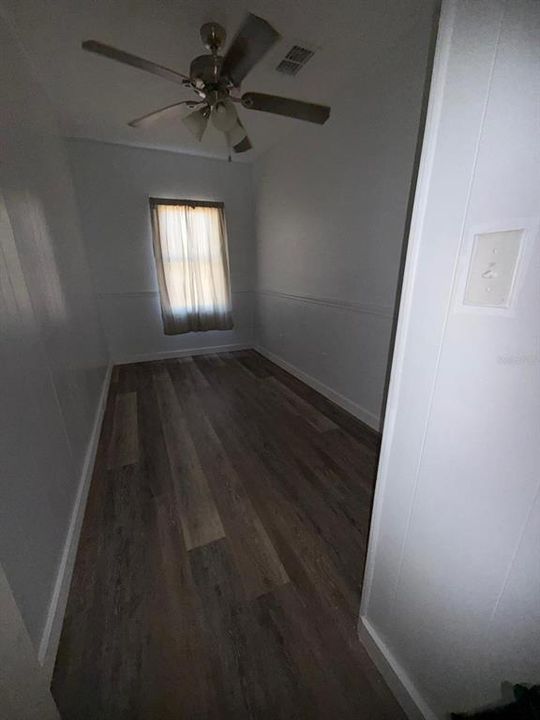 待售: $300,000 (3 贝兹, 2 浴室, 1476 平方英尺)