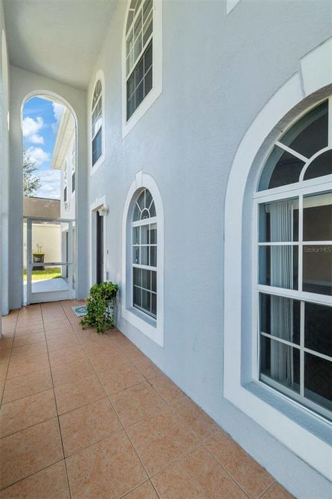 出租: $2,500 (4 贝兹, 3 浴室, 3020 平方英尺)