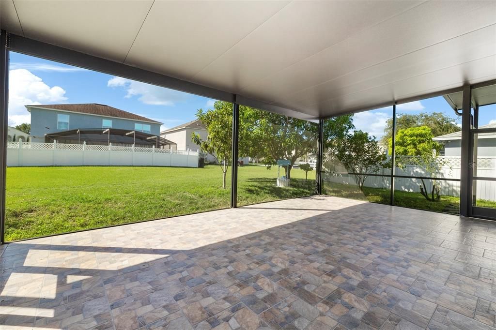 出租: $2,500 (4 贝兹, 3 浴室, 3020 平方英尺)