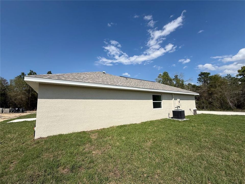 For Sale: $351,900 (4 beds, 2 baths, 1777 Square Feet)