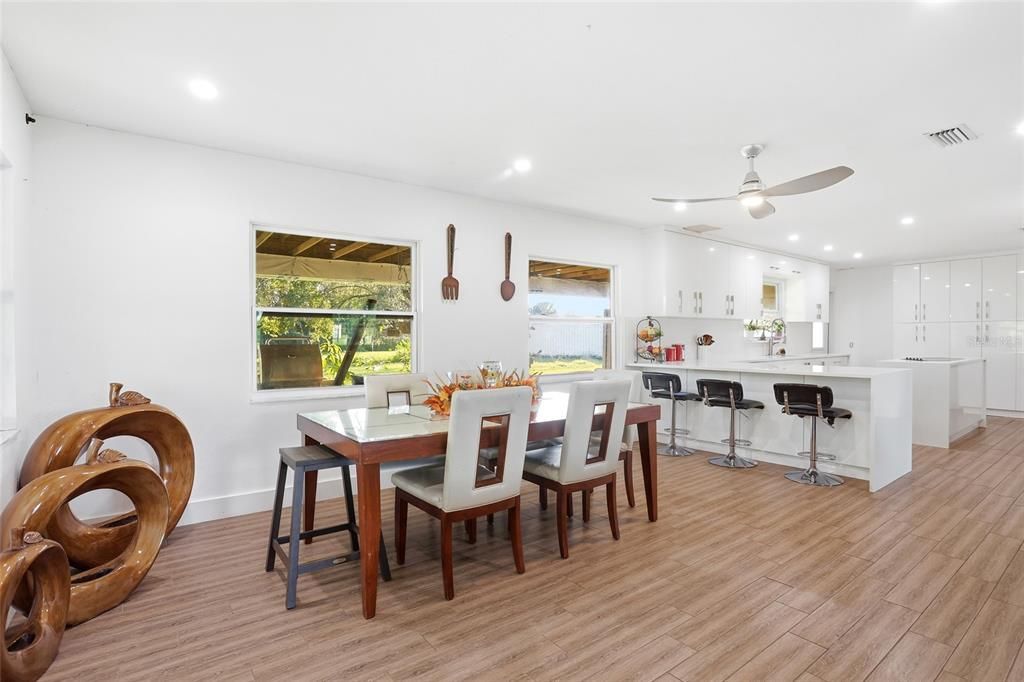 Active With Contract: $750,000 (4 beds, 3 baths, 2848 Square Feet)