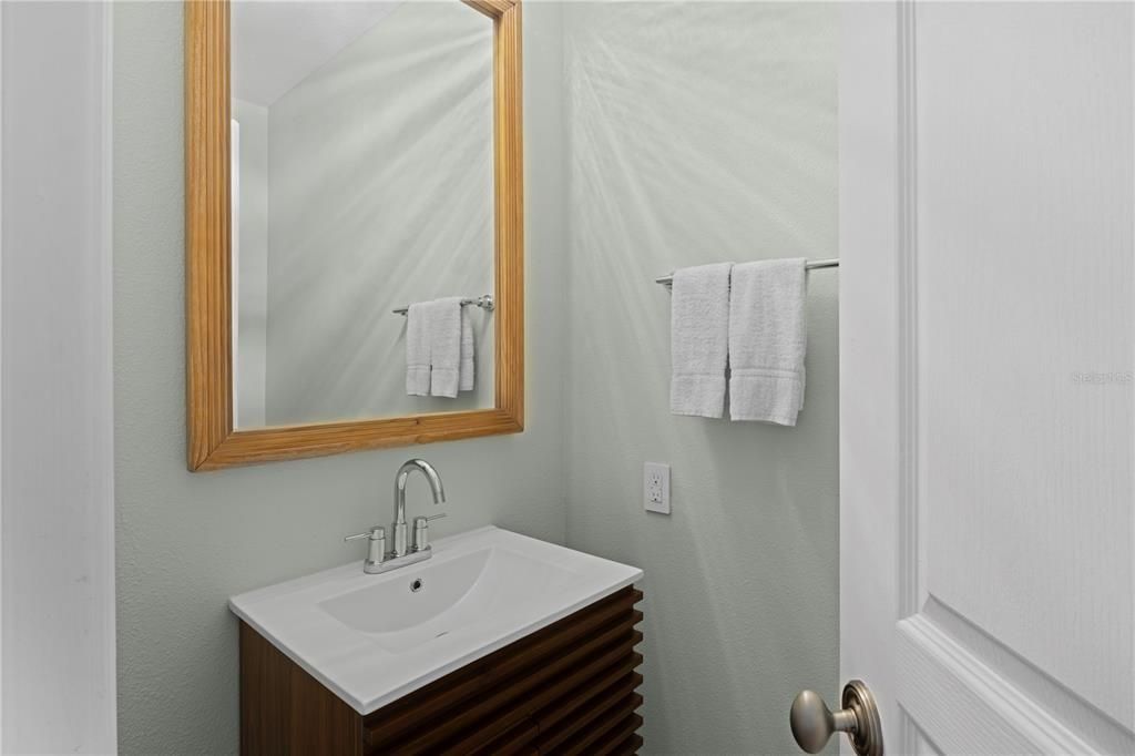 На продажу: $1,295,000 (3 спален, 2 ванн, 1722 Квадратных фут)