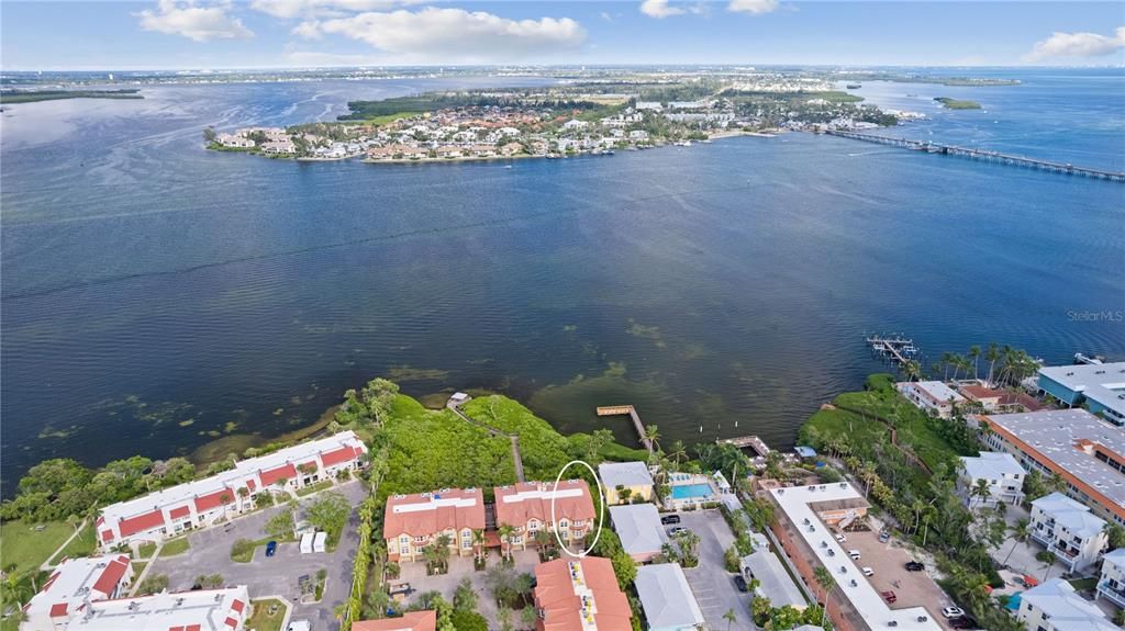 На продажу: $1,295,000 (3 спален, 2 ванн, 1722 Квадратных фут)