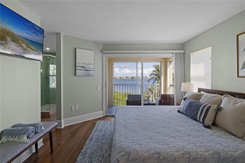 На продажу: $1,295,000 (3 спален, 2 ванн, 1722 Квадратных фут)