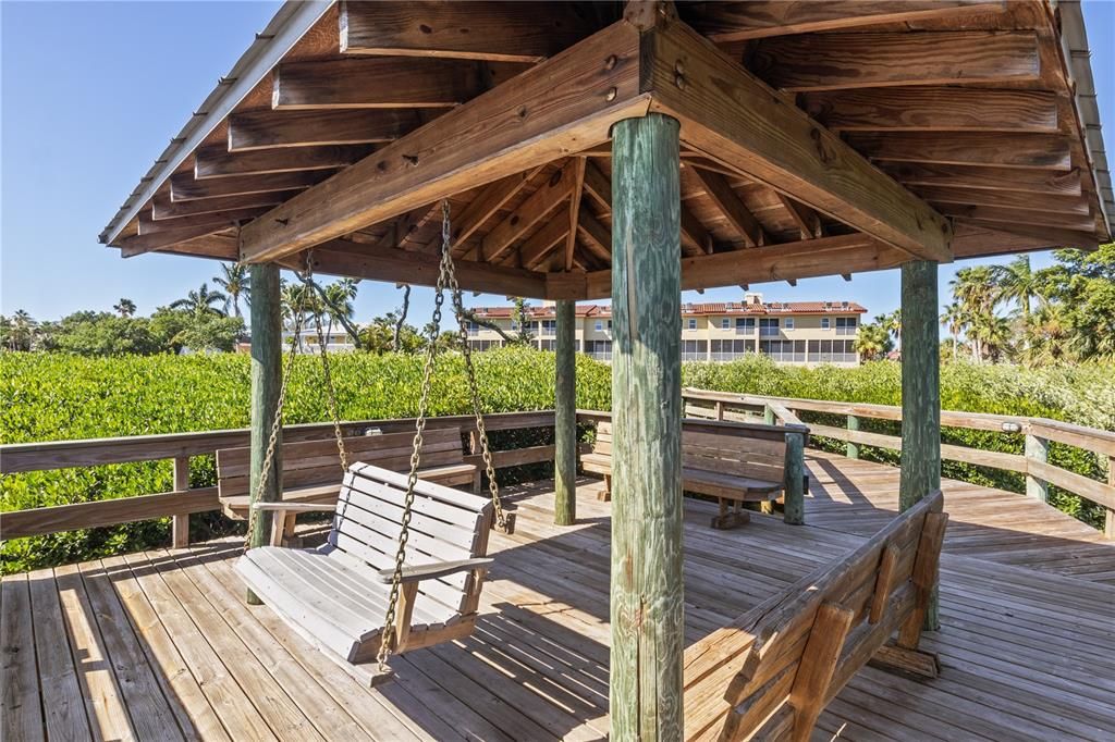 На продажу: $1,295,000 (3 спален, 2 ванн, 1722 Квадратных фут)