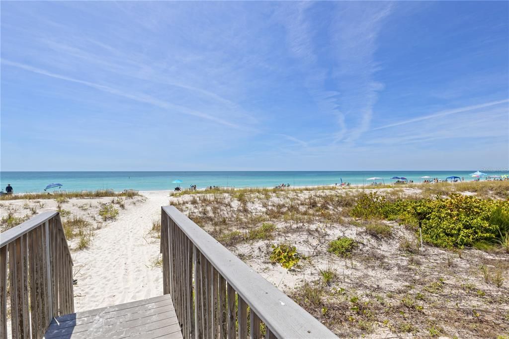 На продажу: $1,295,000 (3 спален, 2 ванн, 1722 Квадратных фут)