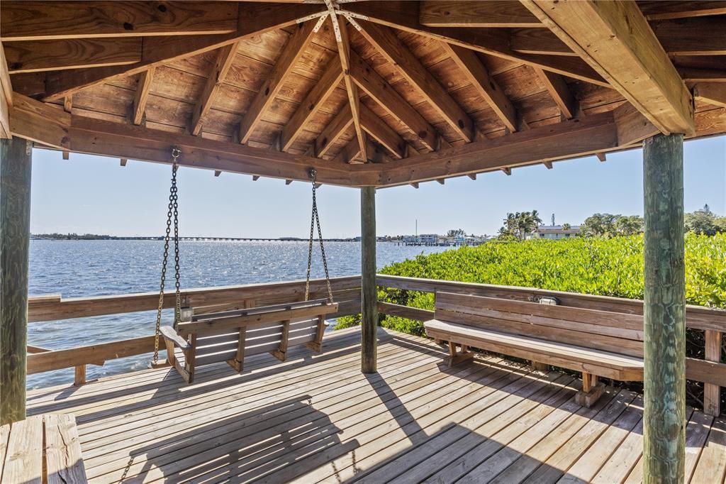 На продажу: $1,295,000 (3 спален, 2 ванн, 1722 Квадратных фут)