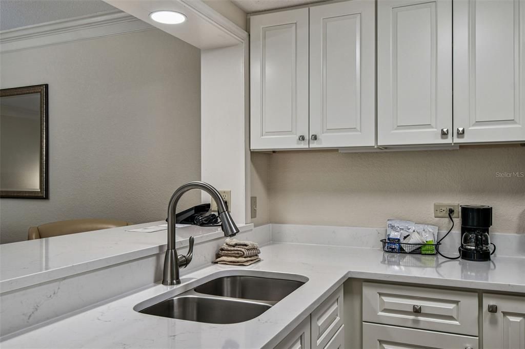 En Venta: $275,000 (1 camas, 1 baños, 825 Pies cuadrados)