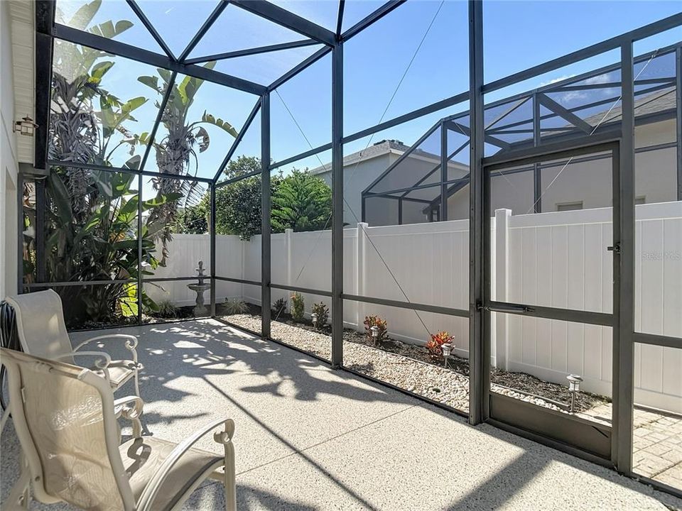 Active With Contract: $325,000 (3 beds, 2 baths, 1412 Square Feet)