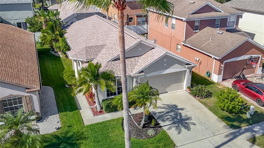 Active With Contract: $325,000 (3 beds, 2 baths, 1412 Square Feet)