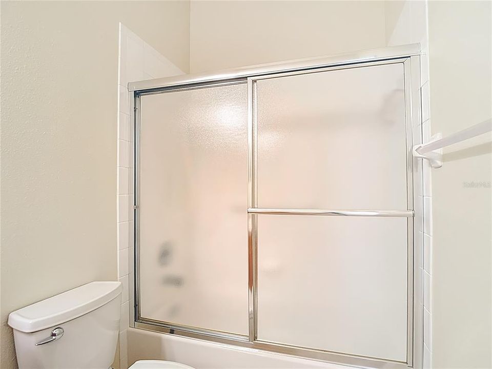 Active With Contract: $325,000 (3 beds, 2 baths, 1412 Square Feet)